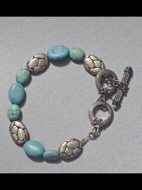 Turquoise Bead and Silver Toggle Bracelet - Women Jewelry